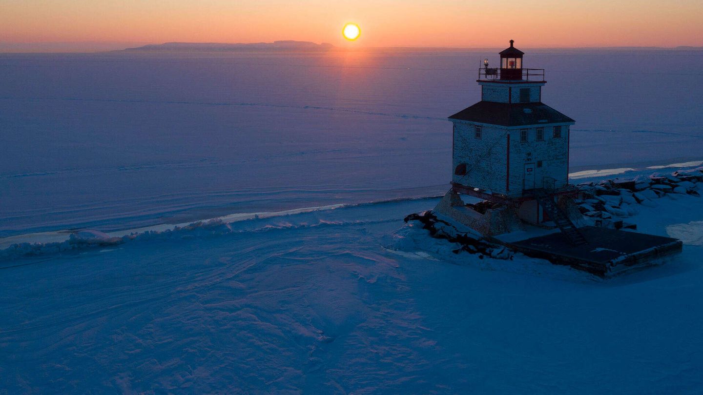 Grandi laghi - Misteri e meraviglie della natura selvaggia