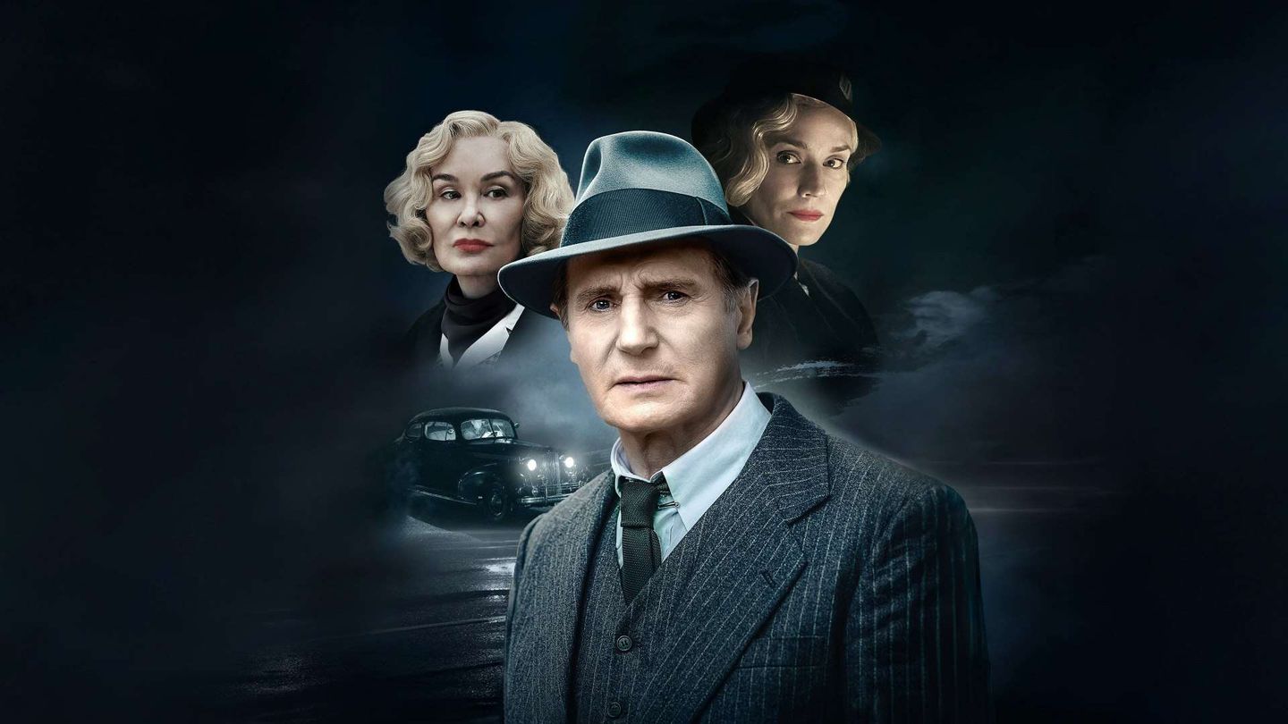 Detective Marlowe