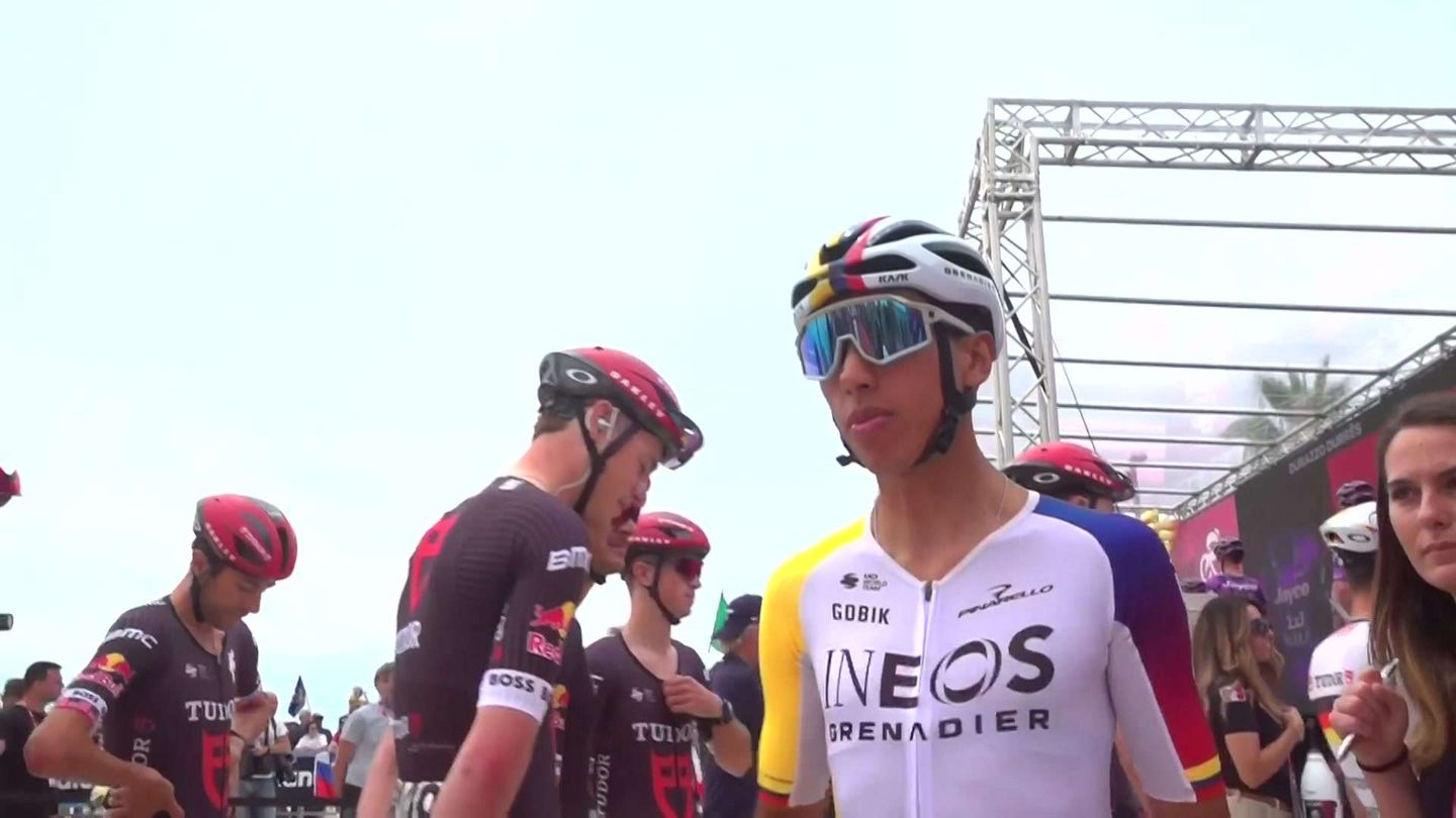 10/05 08:15 | Van Aert colleziona già il primo 2° posto, rosa a Mads Pedersen: gli highlights | Giro d'Italia