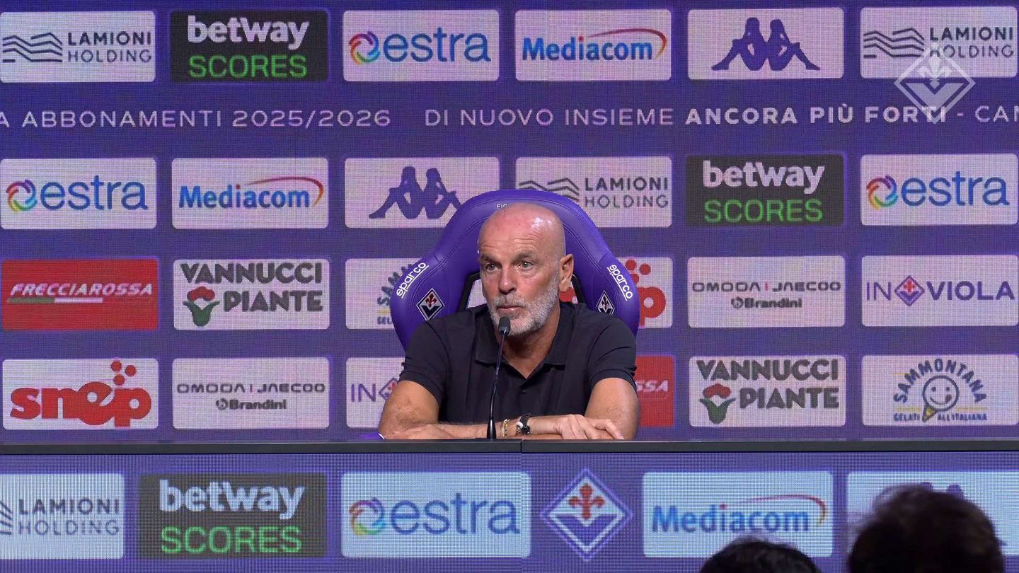 16/07 15:40 | Pioli su Dzeko: "Lo volevo dai tempi del Milan quando non era sicuro che Ibra rimanesse" | Serie A