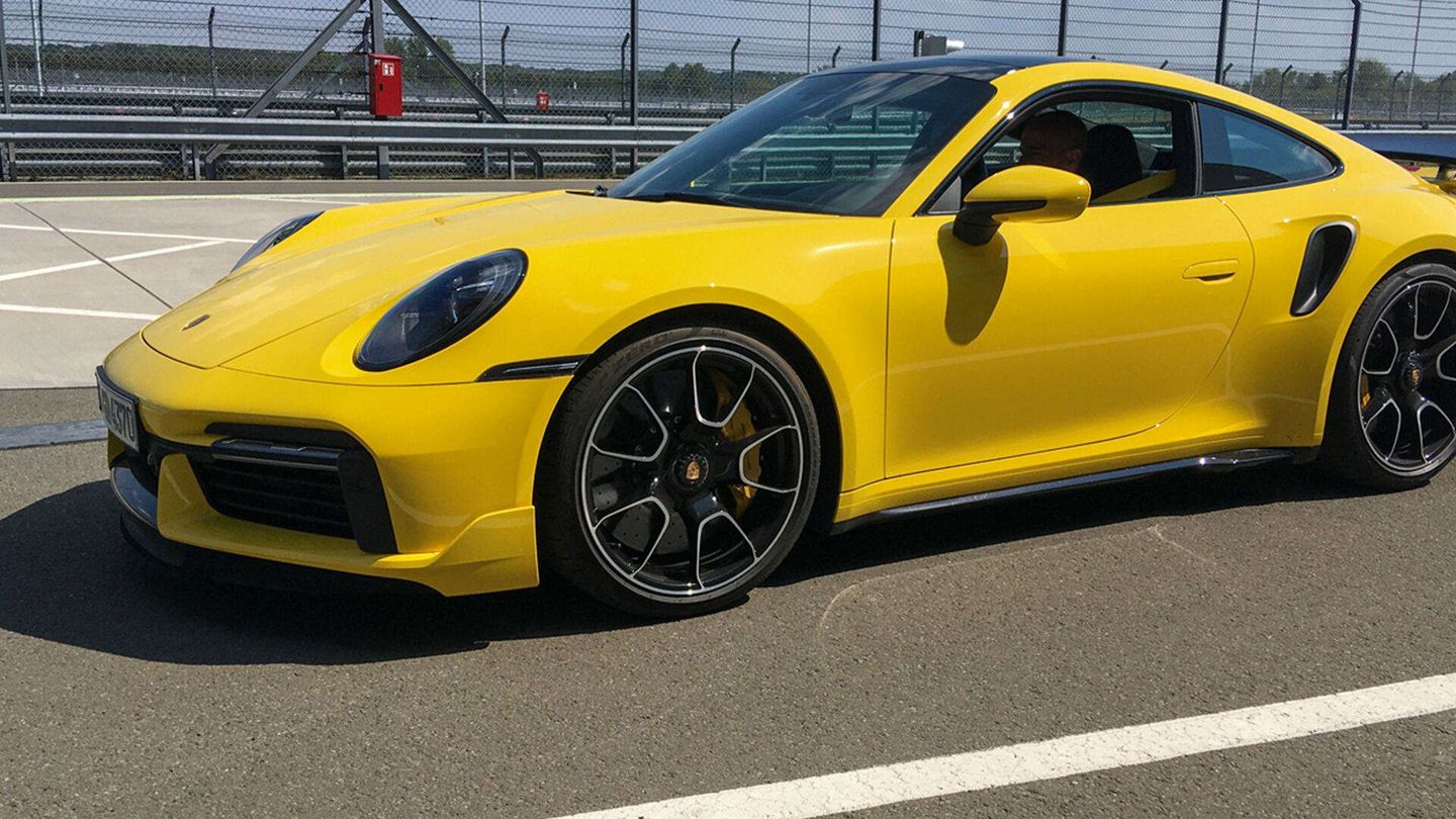 Porsche 911 - Dentro un'auto da leggenda