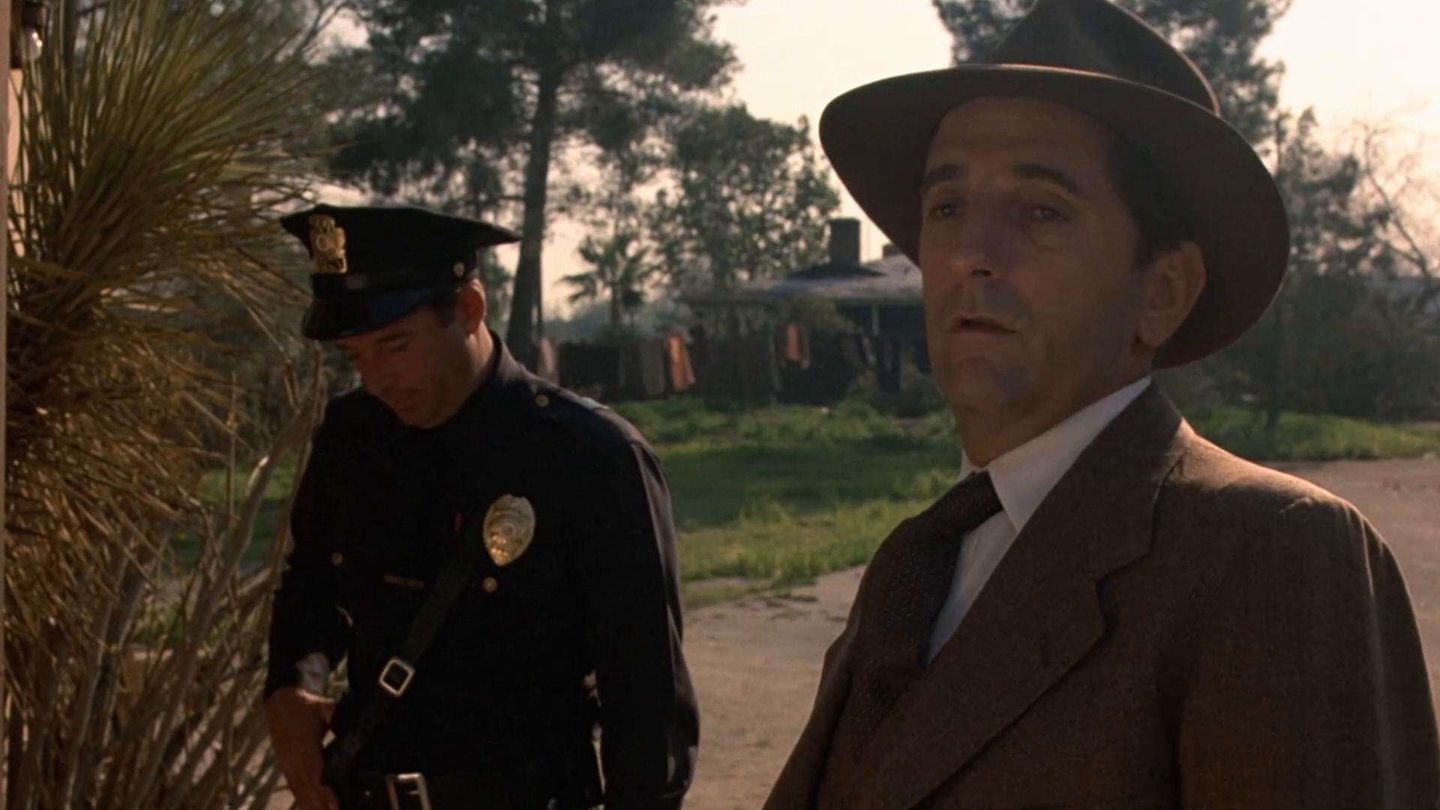 Marlowe, il poliziotto privato