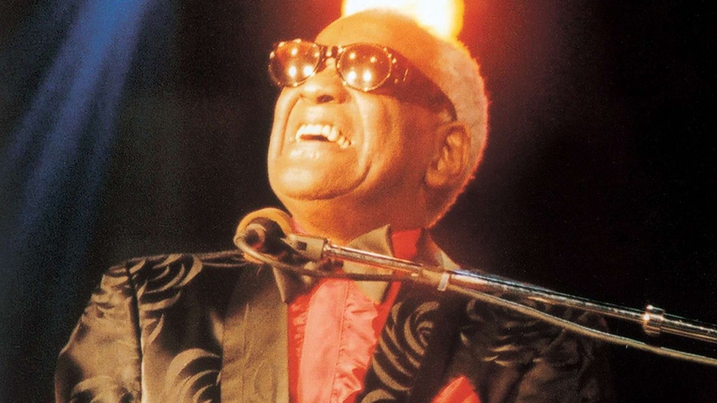 Ray Charles - Live At Montreux