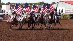 Cowgirls n 'Angels