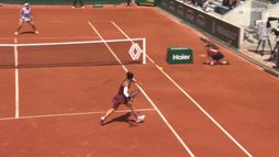 20/05 15:32 | Colpo spettacolare di Errani contro Niemeier: strenua difesa e dritto in cross | Roland Garros