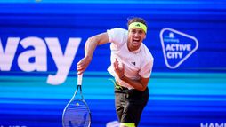 22/05 11:05 | Zverev, il periodo no prosegue: Muller lo elimina agli ottavi. Gli highlights | ATP Amburgo
