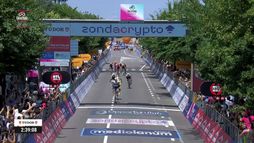 10/07 15:30 | Wiebes fa doppietta al Giro: battuta Vos in volata davanti a Kopecky e Lippert | Giro Donne