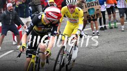 20/07 09:35 | Evenepoel si ritira già sul Tourmalet, vince Arensman in solitaria: gli highlights | Tour de France