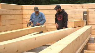 E6