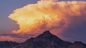 Ep. 1 - Vulcani di ghiaccio e laghi...