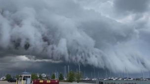 Ep. 3 - Dune parlanti e fango in...