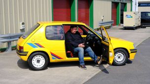 Peugeot 205