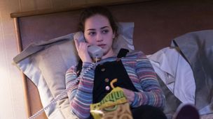 E9