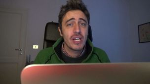E7