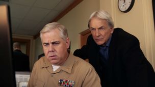 E12
