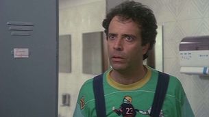 Ep. 17 - Enrico Montesano