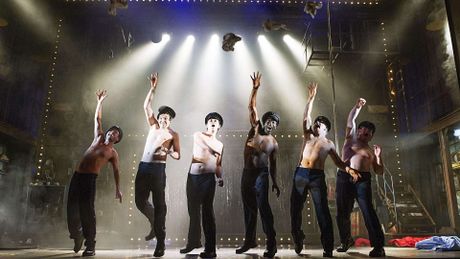 Full Monty - Squattrinati organizzati