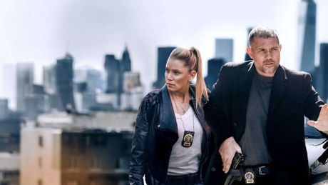 First Shift - Sotto Copertura